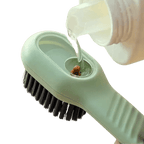 Escova para limpeza de tênis com dispenser para detergente