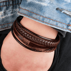 Pulseira de Couro Multicamadas – MARROM