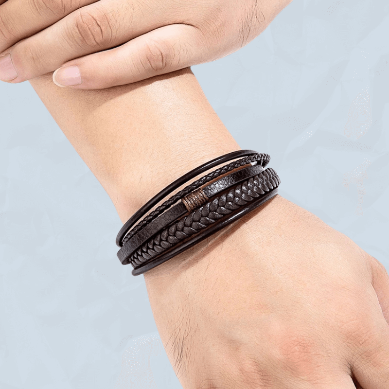 Pulseira de Couro Multicamadas – MARROM (Copy)