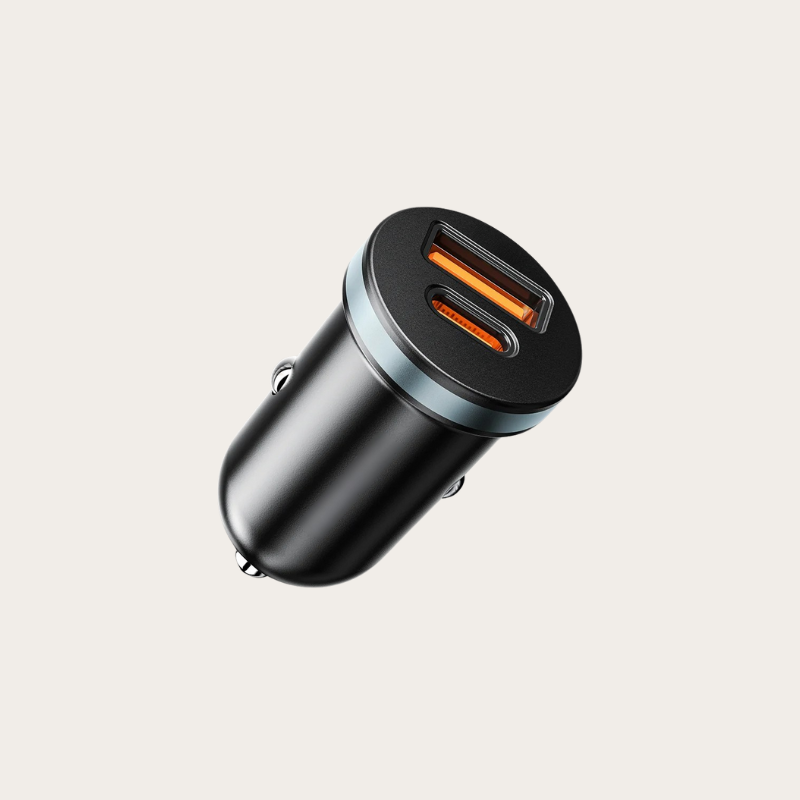 Carregador veicular 30W USB/USB-c com proteção bateria