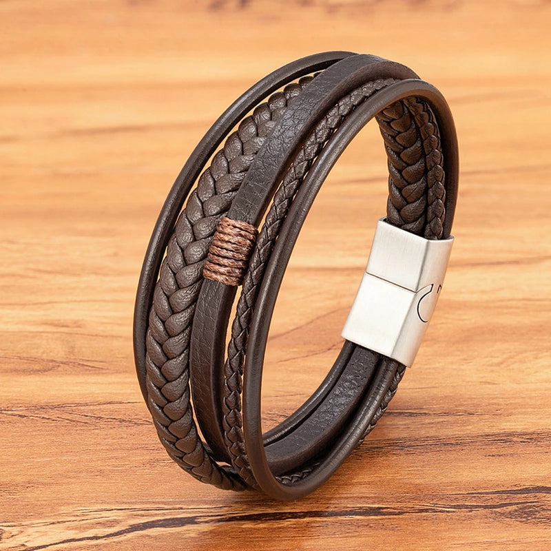 Pulseira de Couro Multicamadas – MARROM (Copy)